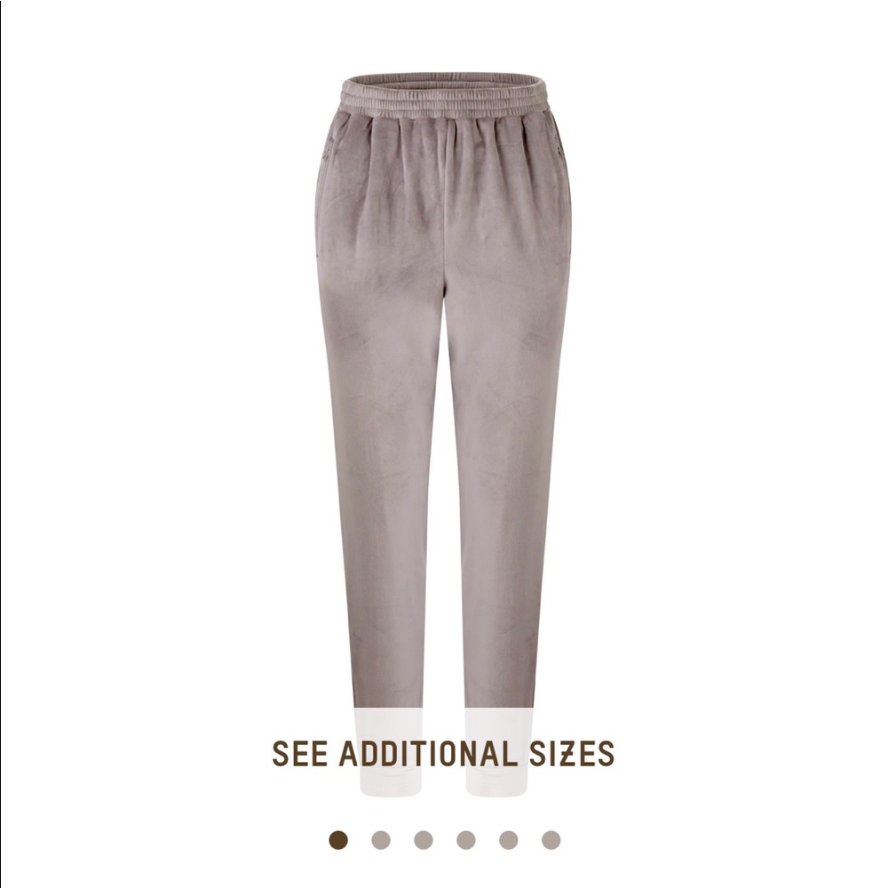 Skims velour set